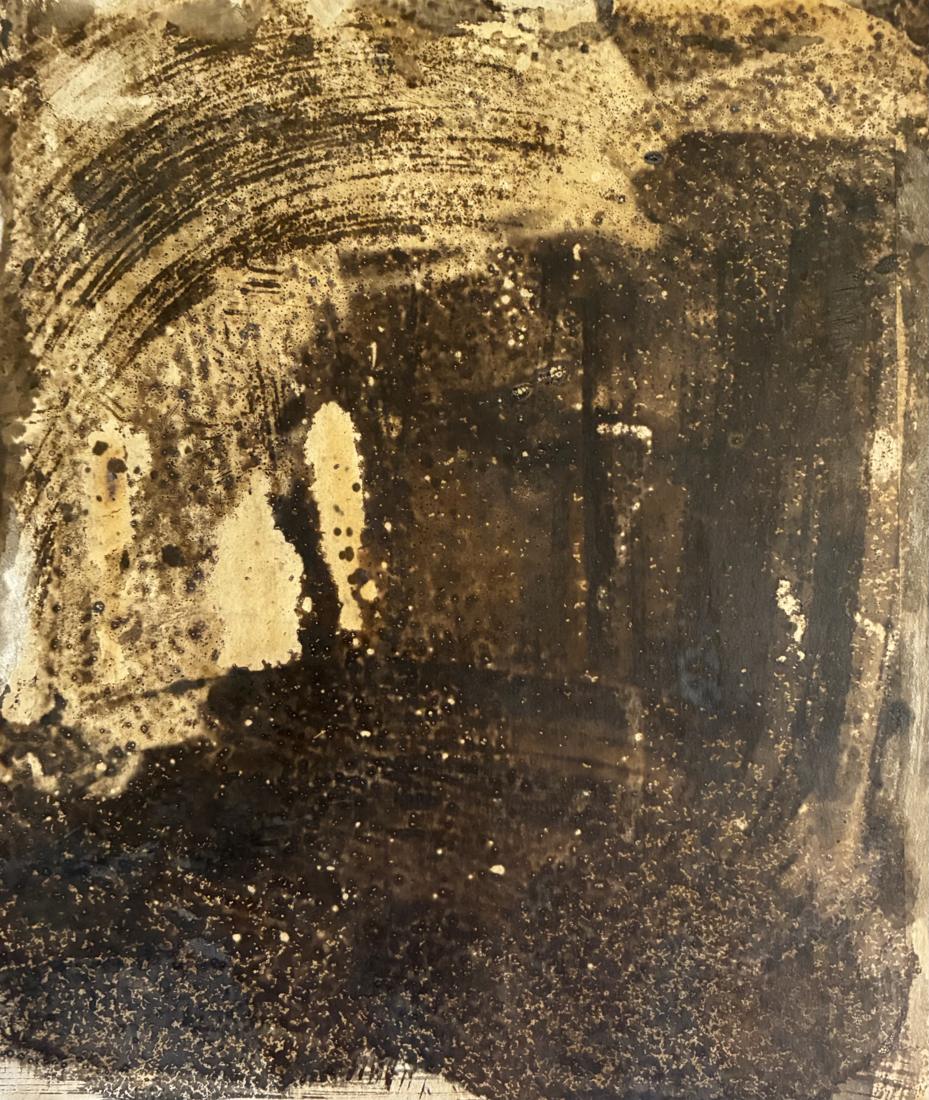 Test strip: dark sepia washes and a pale arch-like opening, with brush sweeps across the top